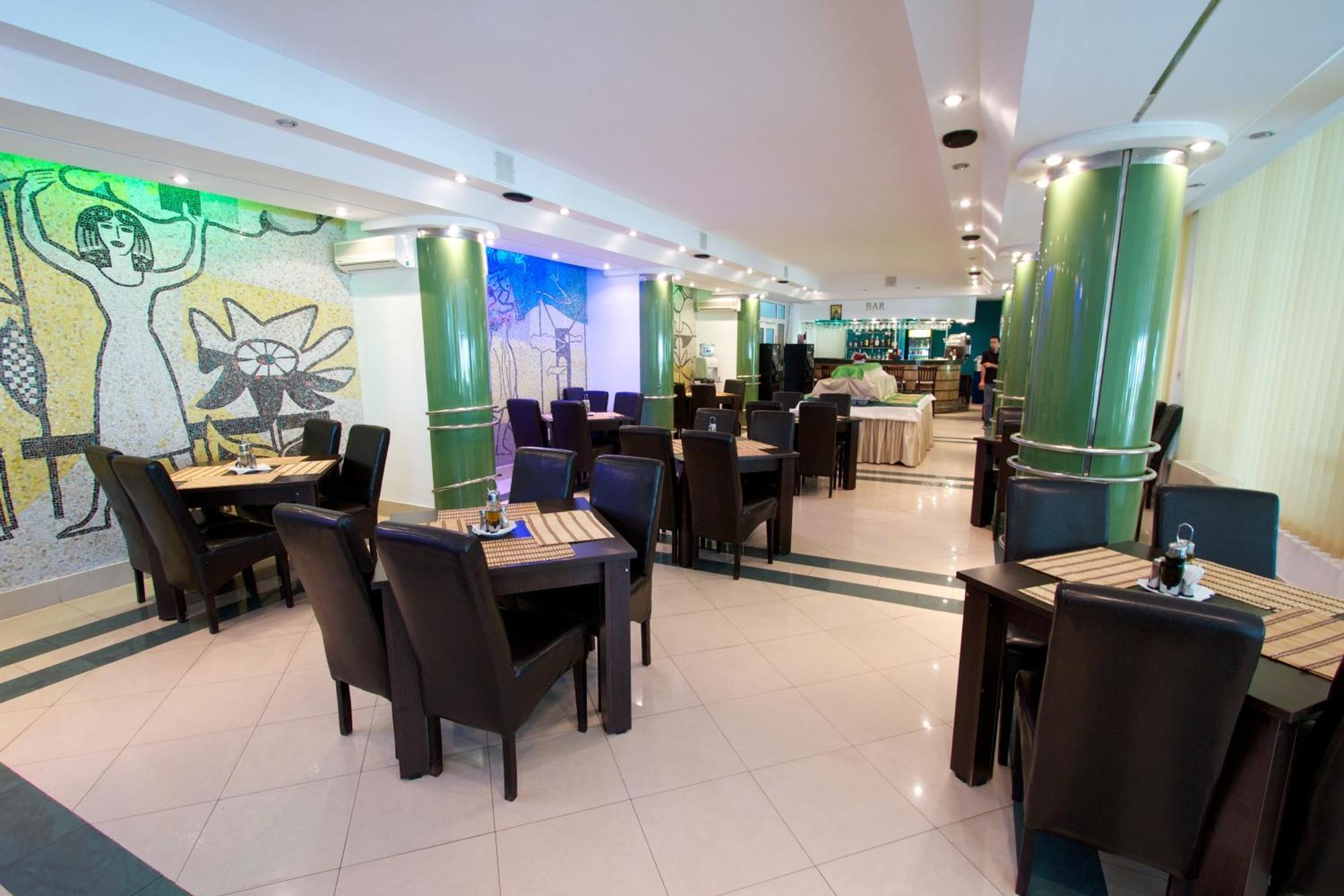 Hotel Central مامايا المظهر الخارجي الصورة