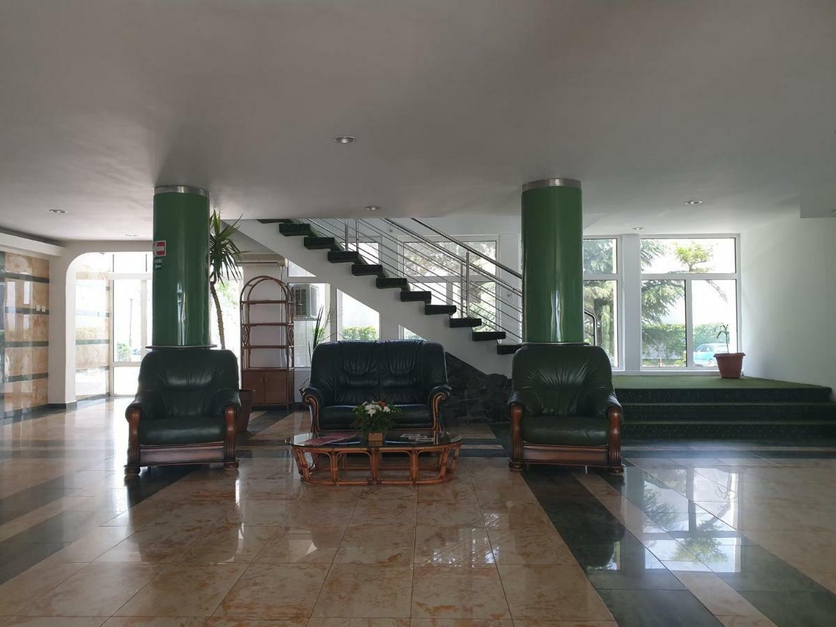 Hotel Central مامايا المظهر الخارجي الصورة